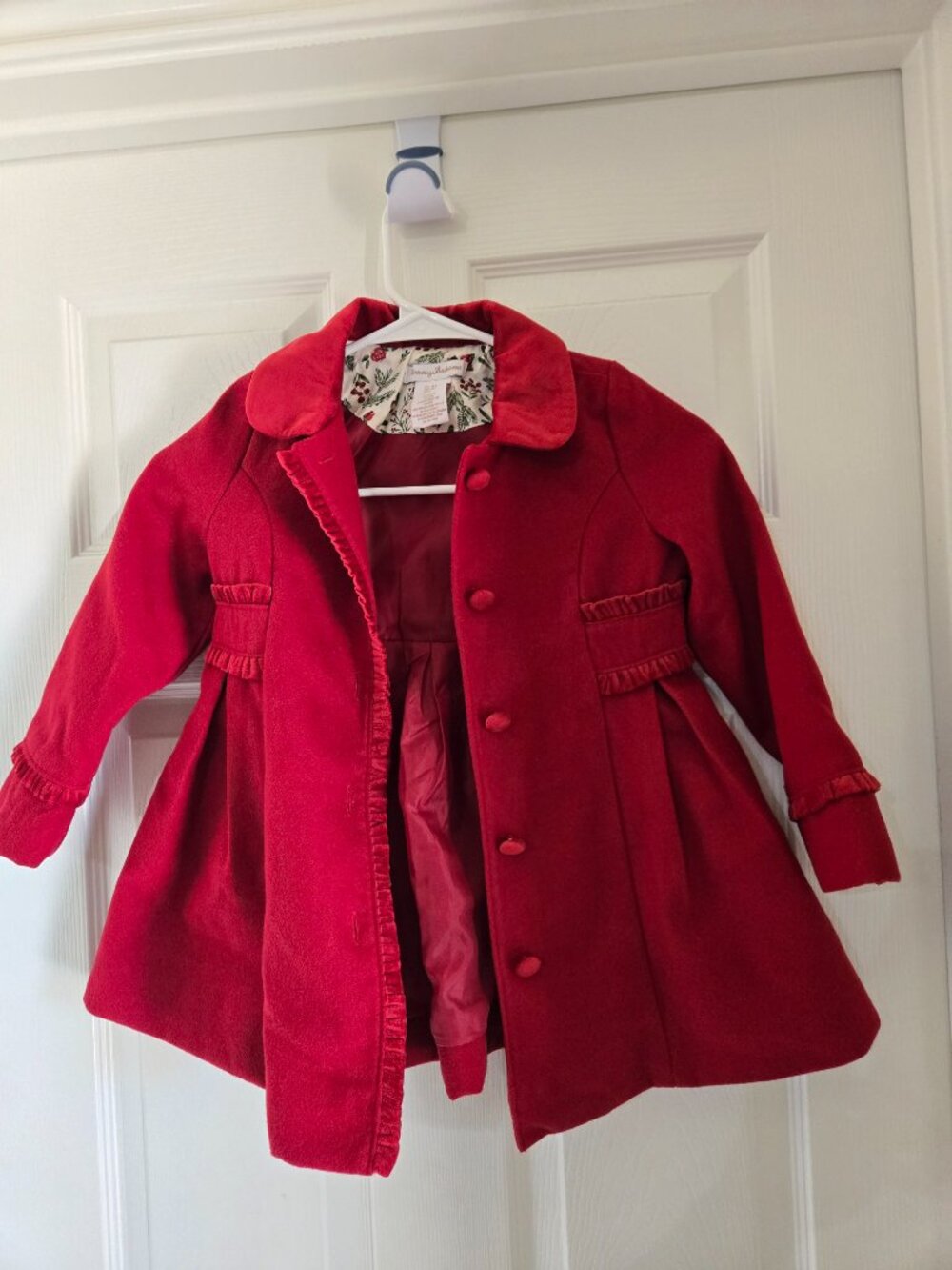 Tommy Bahama red 4t winter coat - Picture 3 of 7